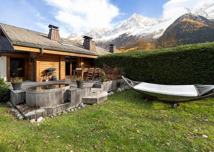 Апартаменты Momi Cocon 4pax Jardin Jacuzzi Vue *